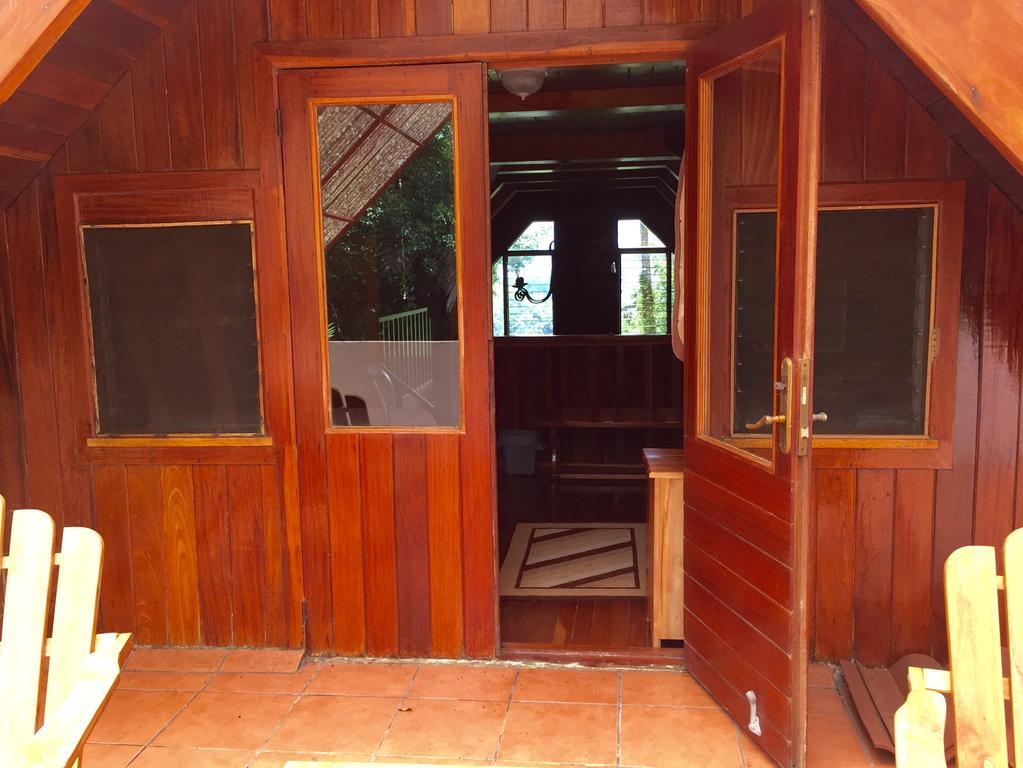 Chalet Nicholas Bed & Breakfast Nuevo Arenal Extérieur photo